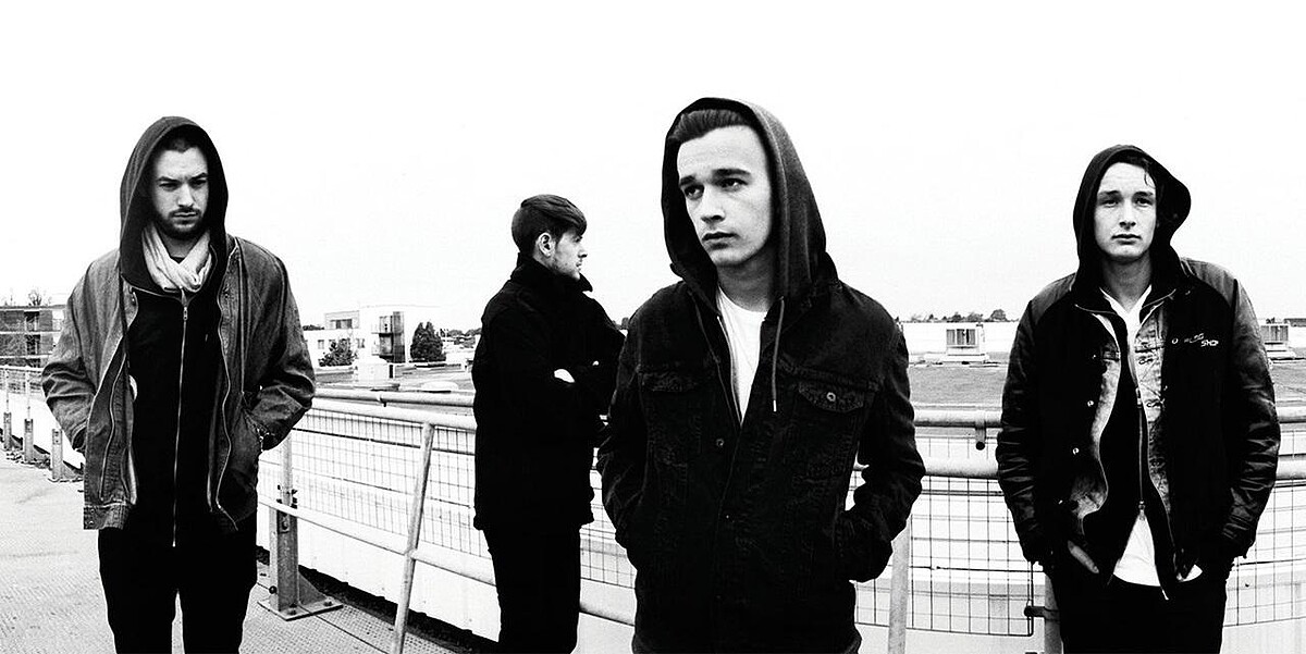 The 1975《The 1975》