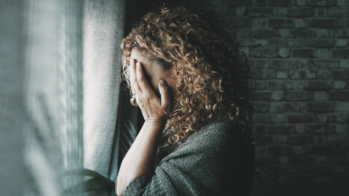 壓力大怎麼辦？長期過度承受恐失眠、導致心臟病！3招急救方式快速放鬆減輕