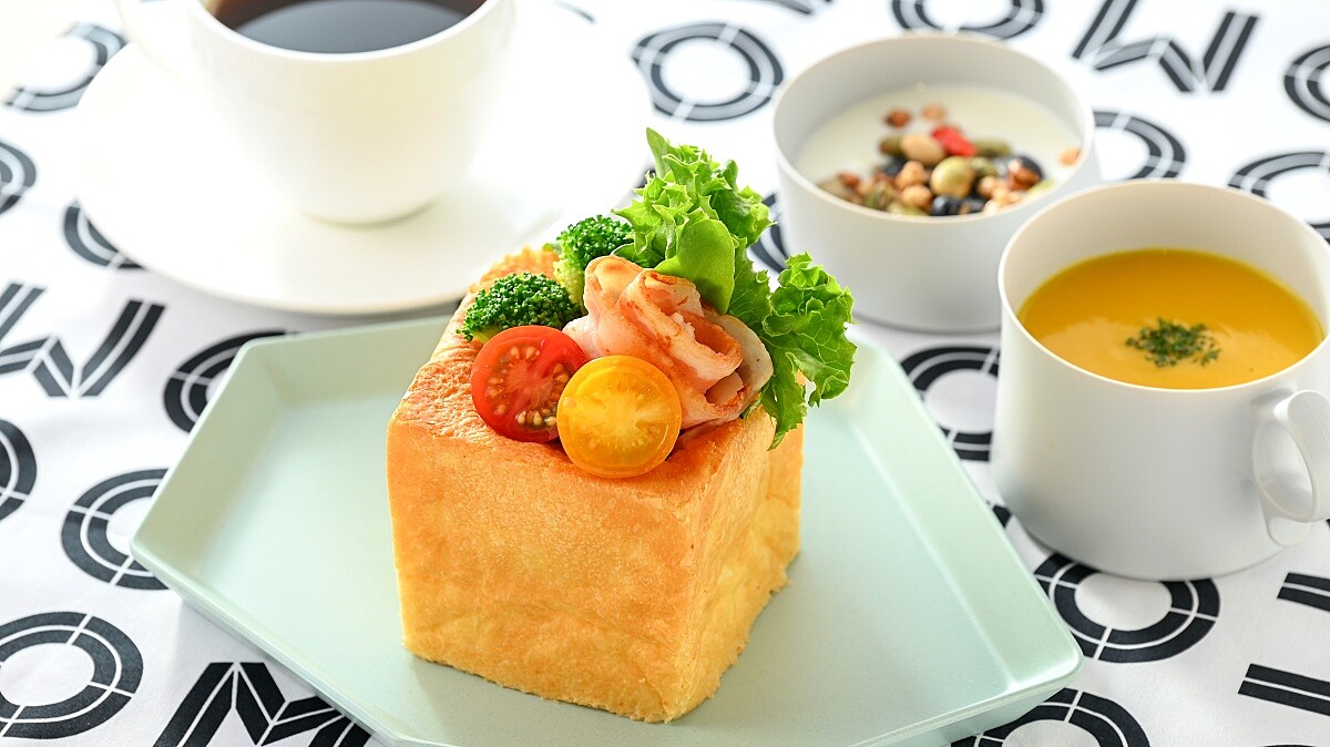 早餐菜單換成「赤阪方塊吐司」