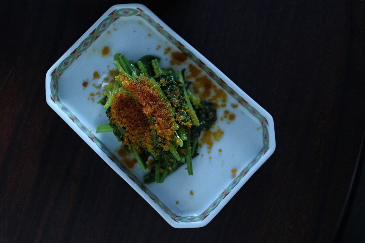 烏魚子蛤汁菠菜。