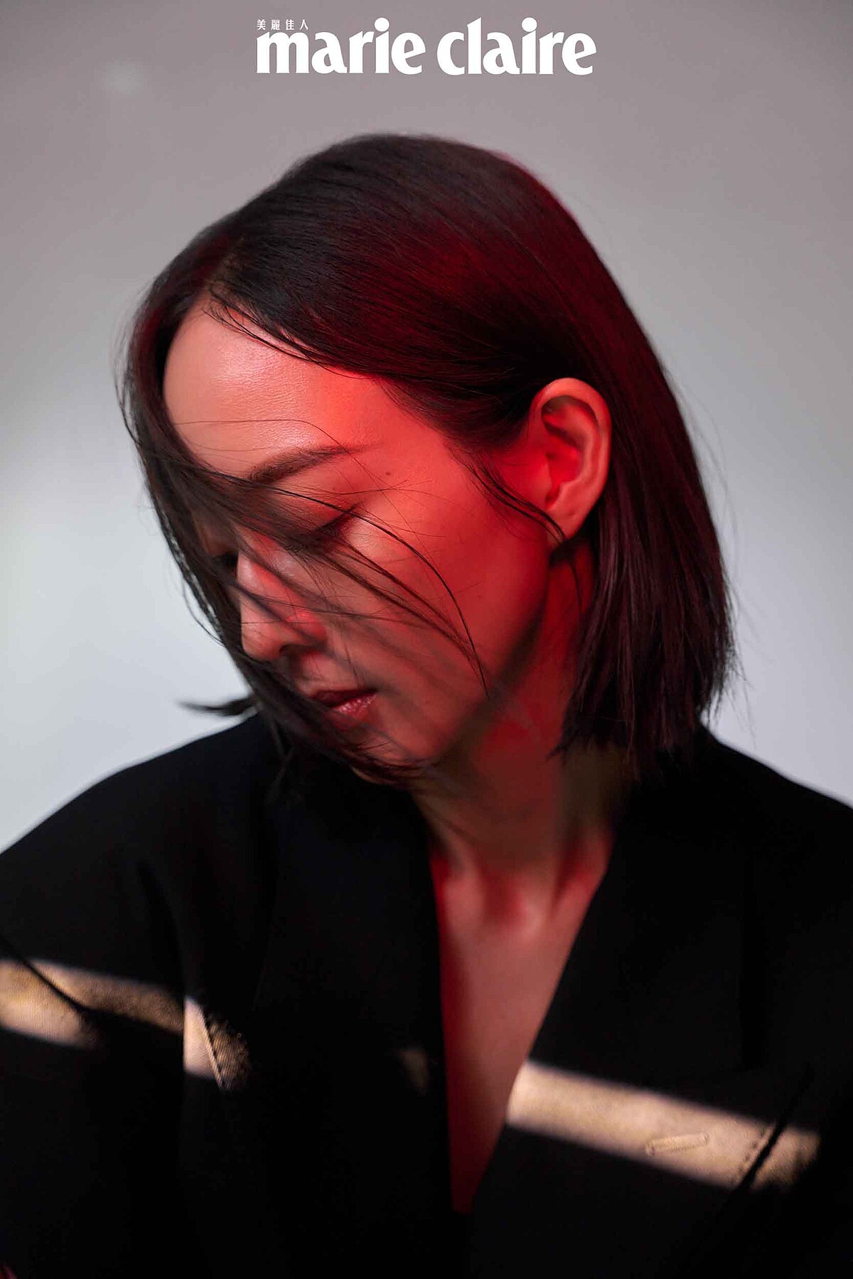 黑色西裝外套,Balenciaga。