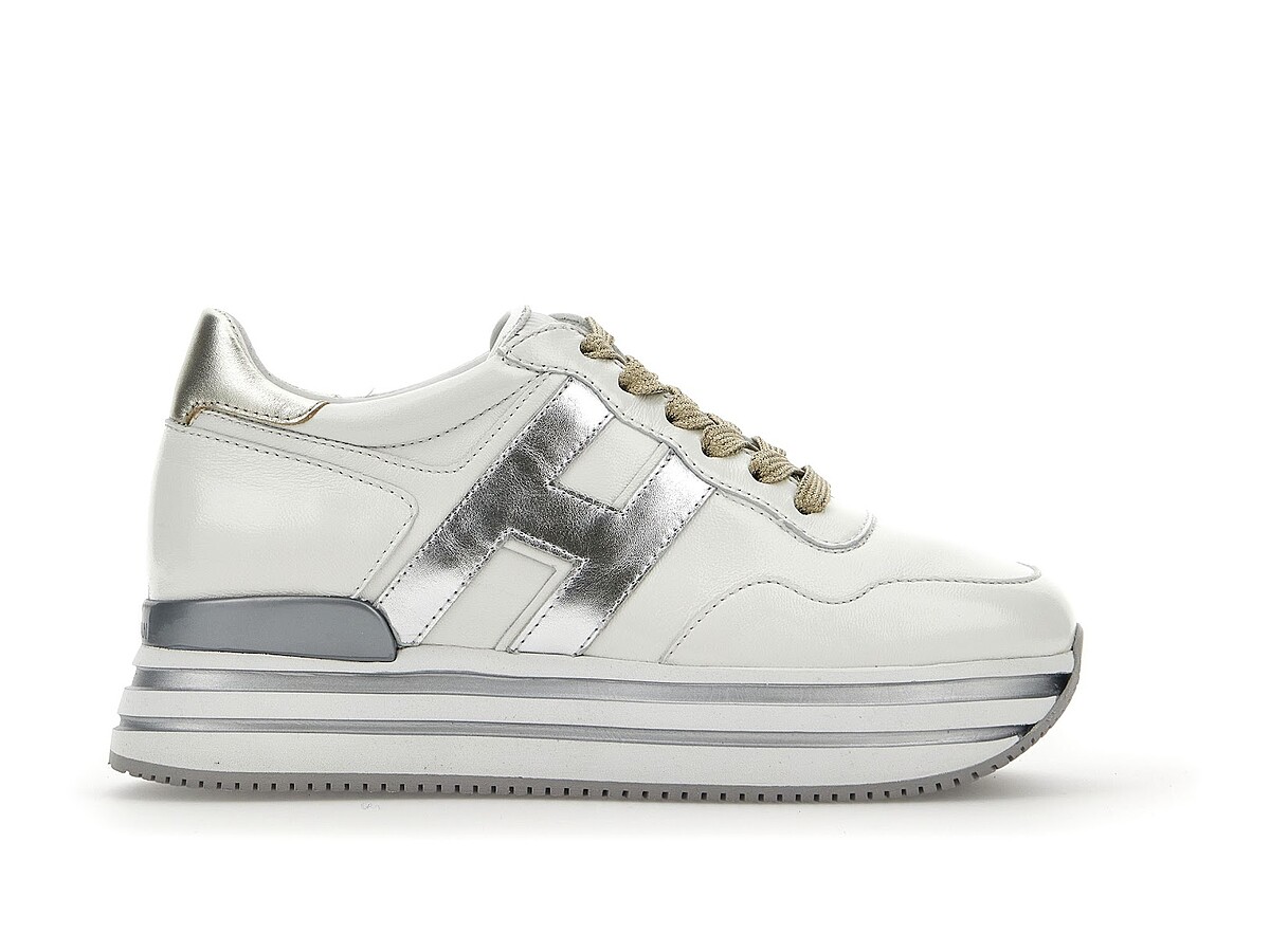 NEW H222台灣限定色，NT$22,300。