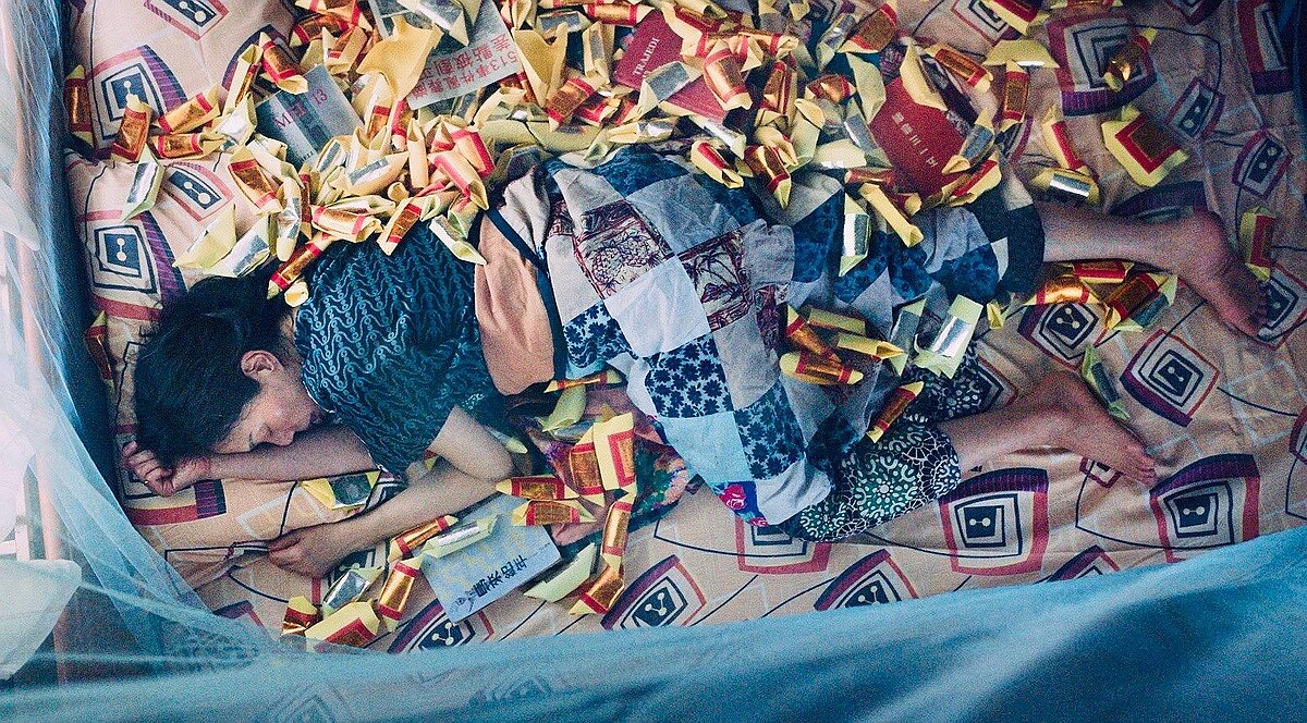 100秒處處伏筆《五月雪》首波預告獲讚「教科書等級」萬芳遭潑灑冥紙戲尤其經典