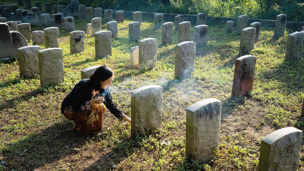 萬芳窮盡一生找尋父兄屍骨《五月雪》遭丈夫慘罵「臭婊子」