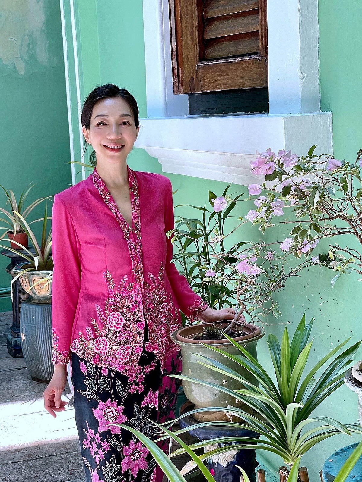 萬芳演出《五月雪》穿娘惹美麗 片中命運卻很苦