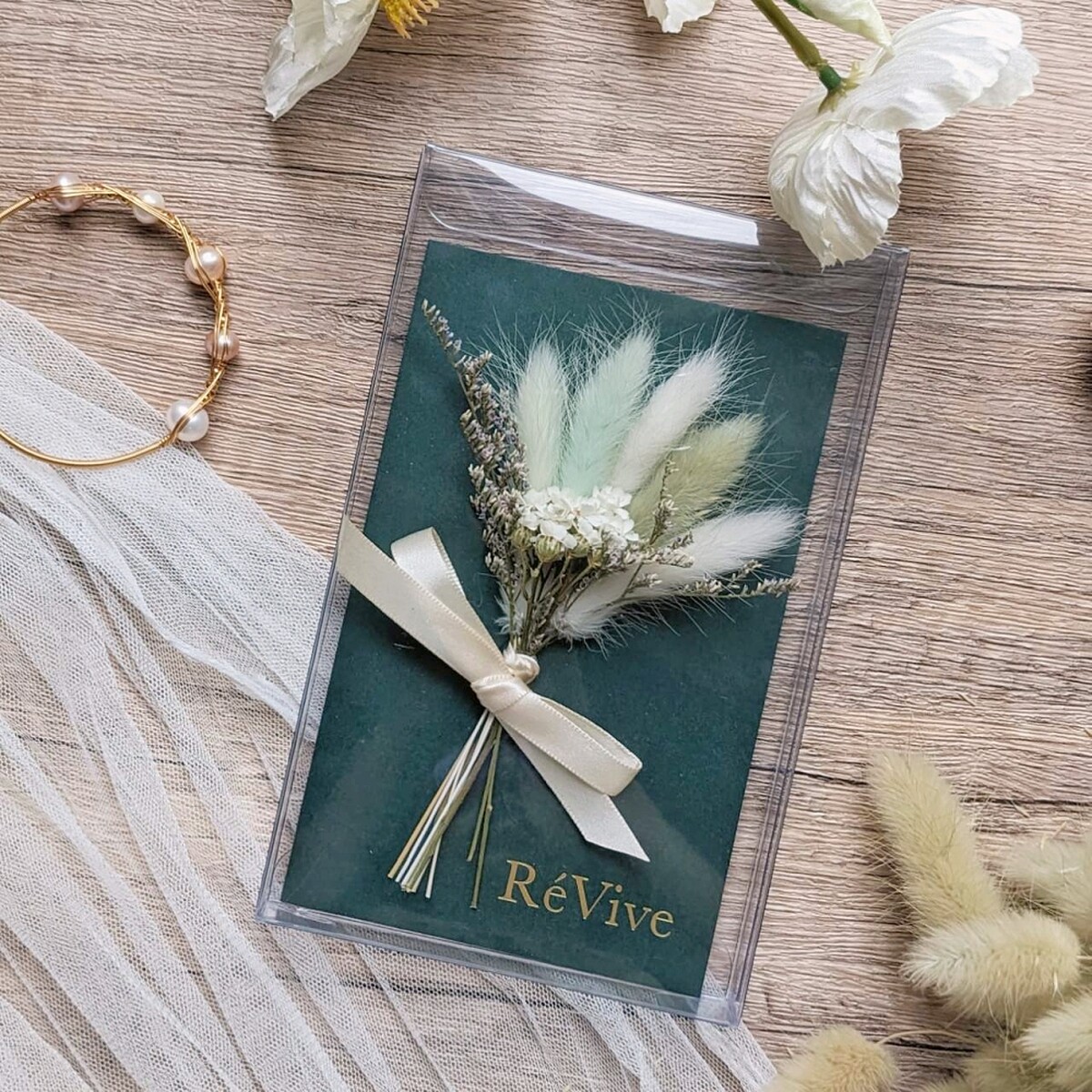 RéVive 2023七夕情人節花卡形象圖。