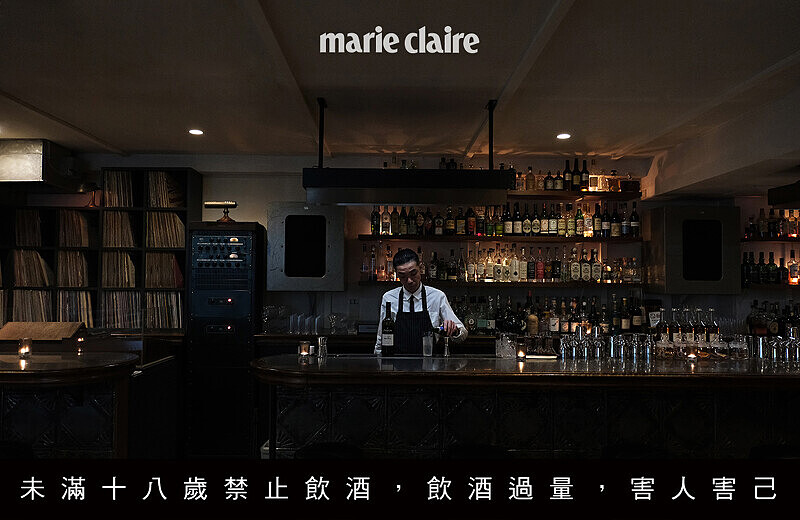 店經理森岡賢二（KENJI MORIOKA）先生負責店內調酒。