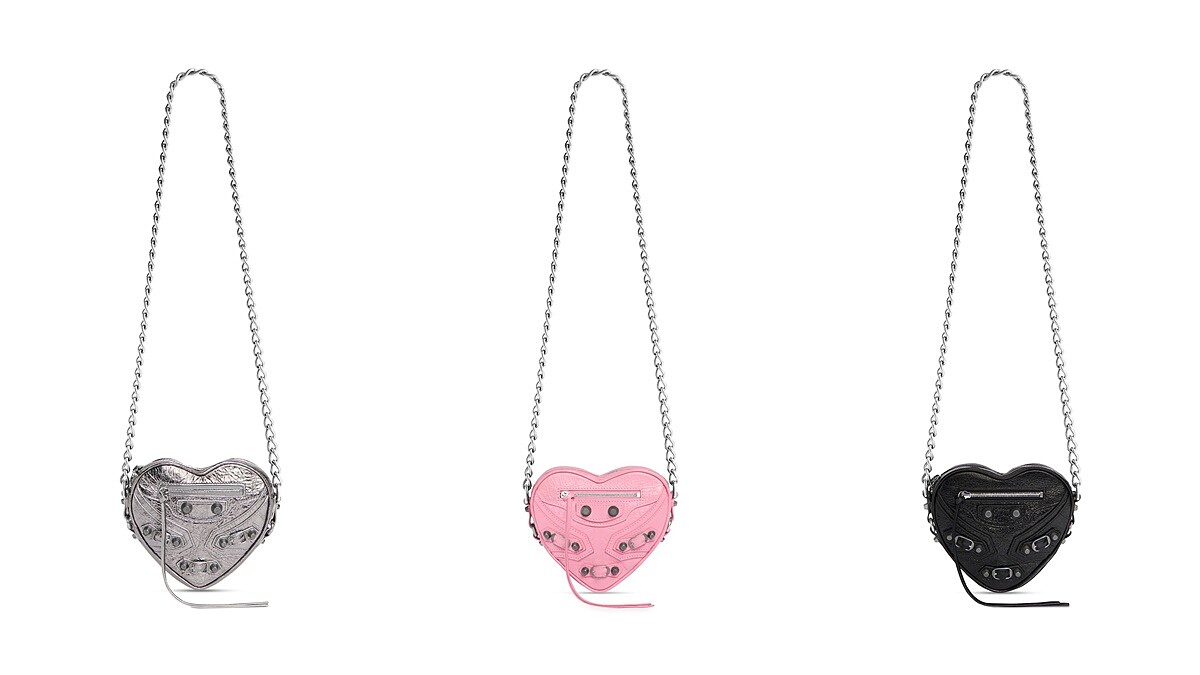 LE CAGOLE HEART MINI BAG IN PINK ，NT$51,500。