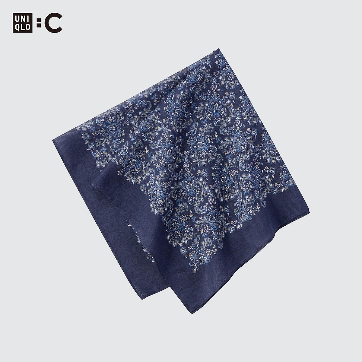 棉質混紡方巾 售價 NT$390。