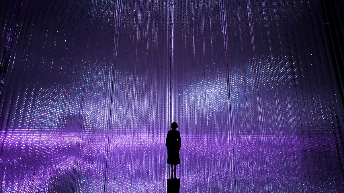 teamLab《無窮無盡的水晶宇宙》&copy; teamLab