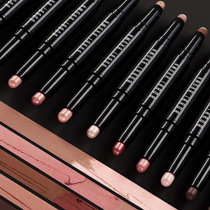 Bobbi Brown流雲持久防水炫彩雙頭眼影筆情境。