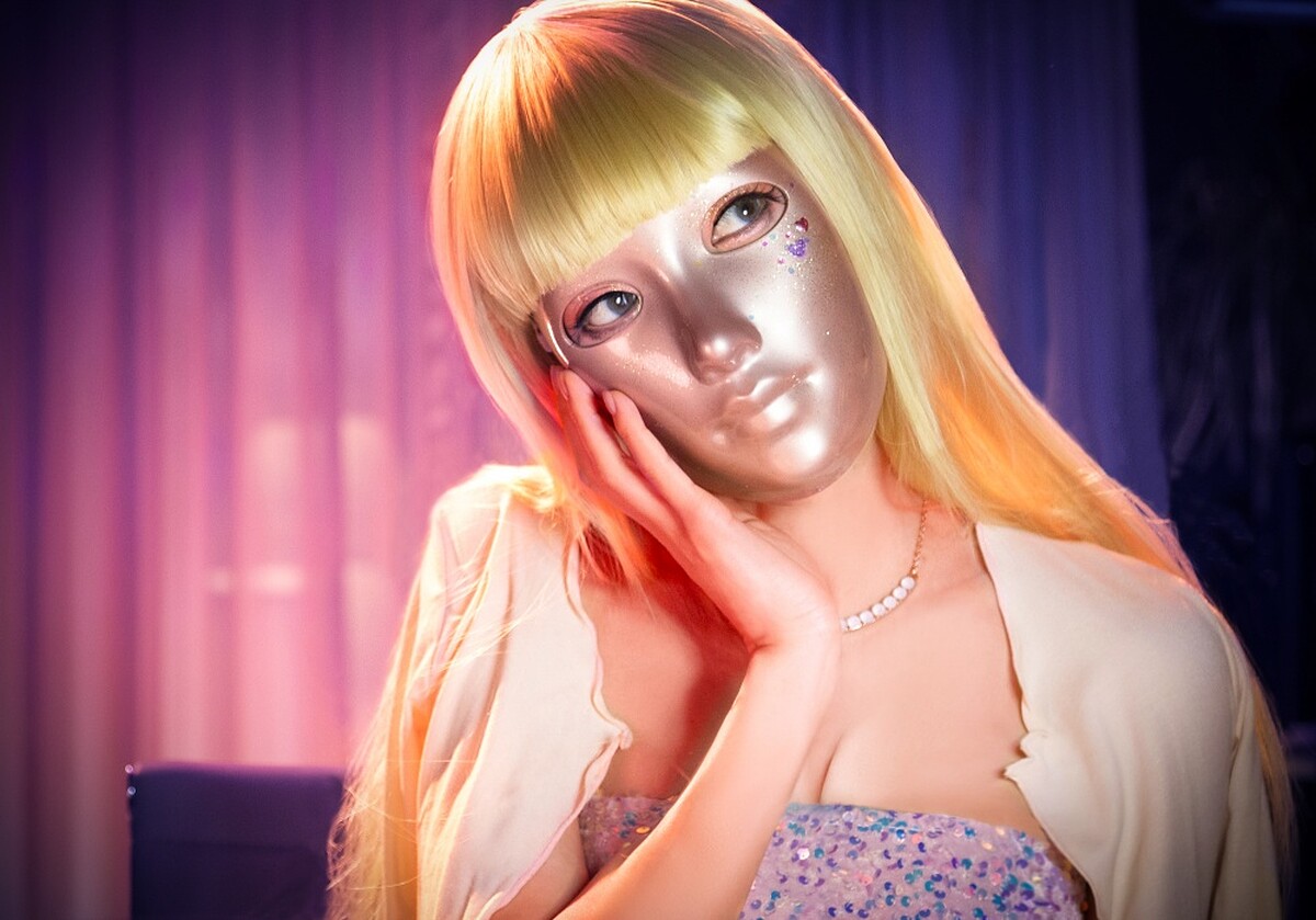 《假面女郎》劇情故事