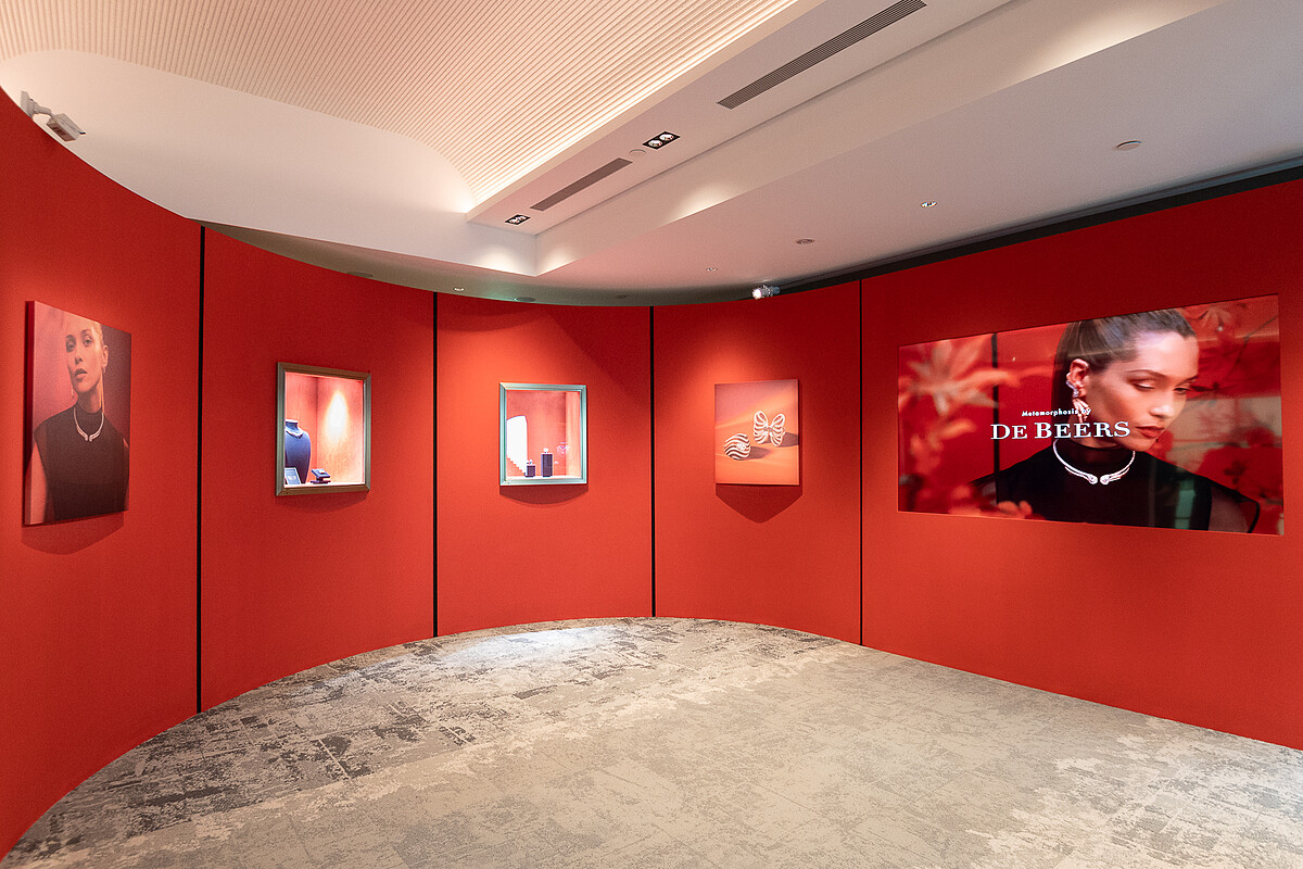 Metamorphosis by De Beers 高級珠寶展_空景照