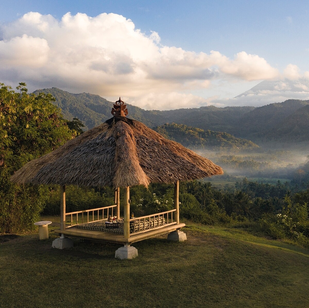 Putung 山頂的涼亭。