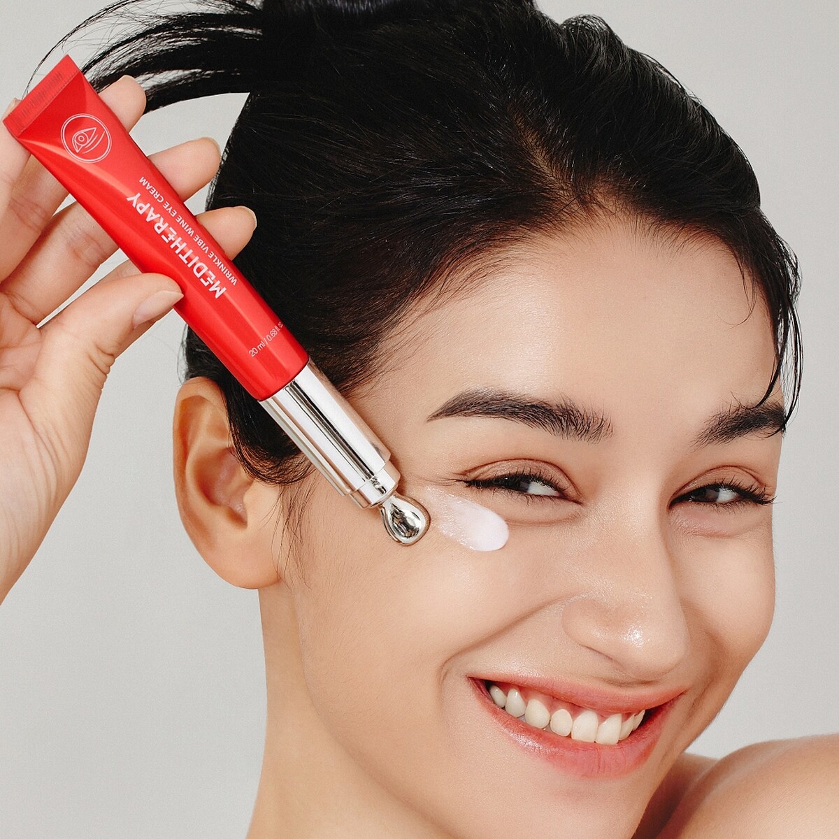 MEDITHERAPY紅酒震動眼霜，NT1,150