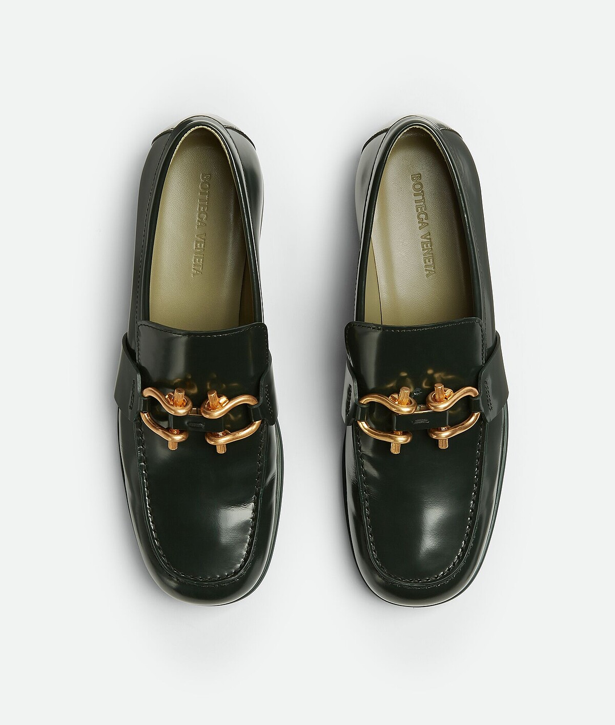 Bottega Veneta Monsieur Loafer NT$37,900。