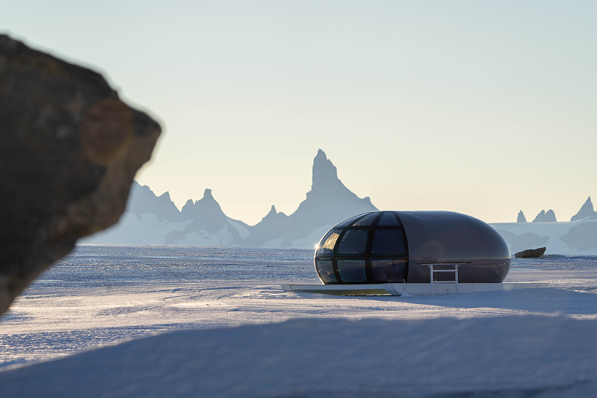 White Desert, Echo