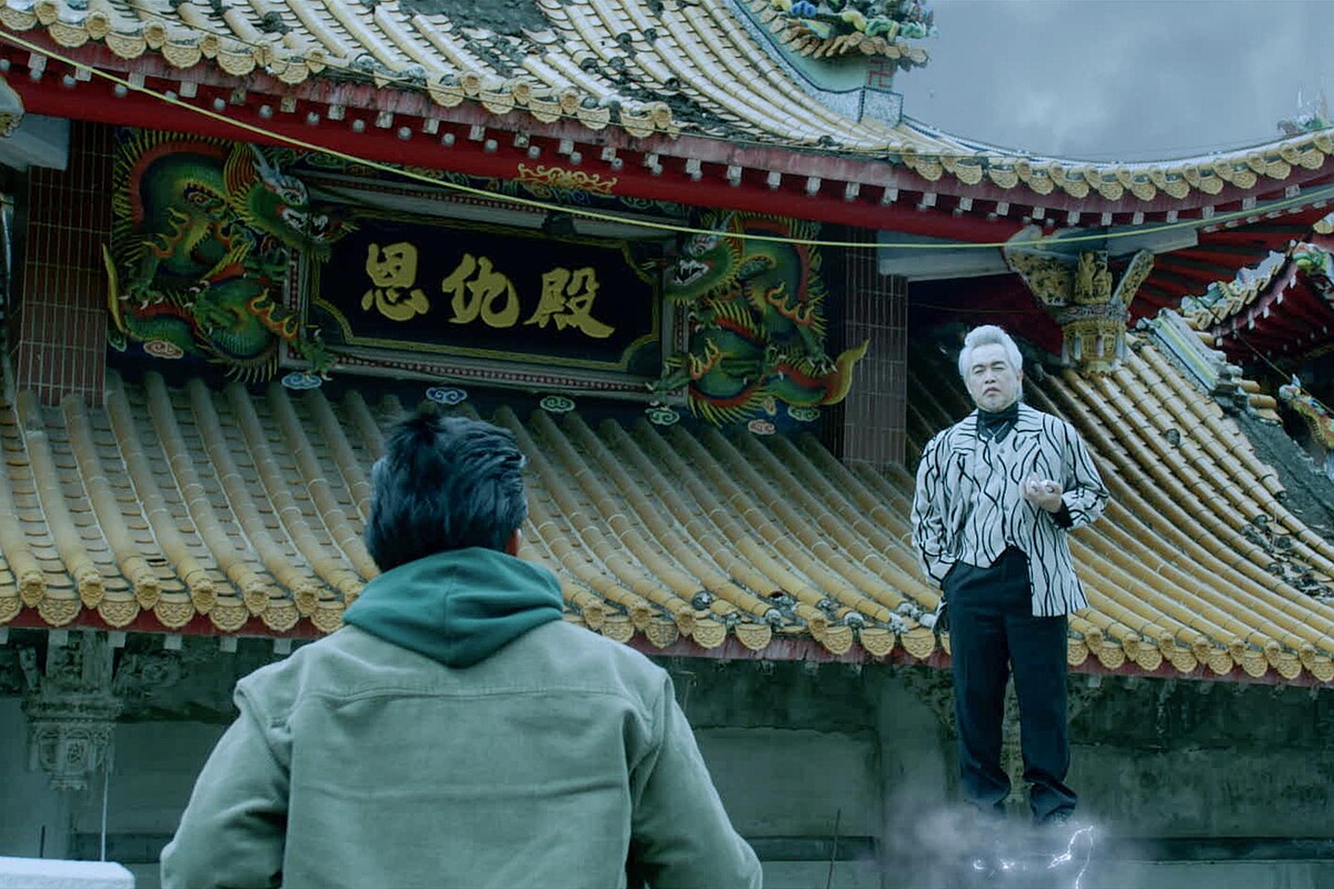 《地獄里長》康康(右)、林哲熹劇中有精彩對手戲