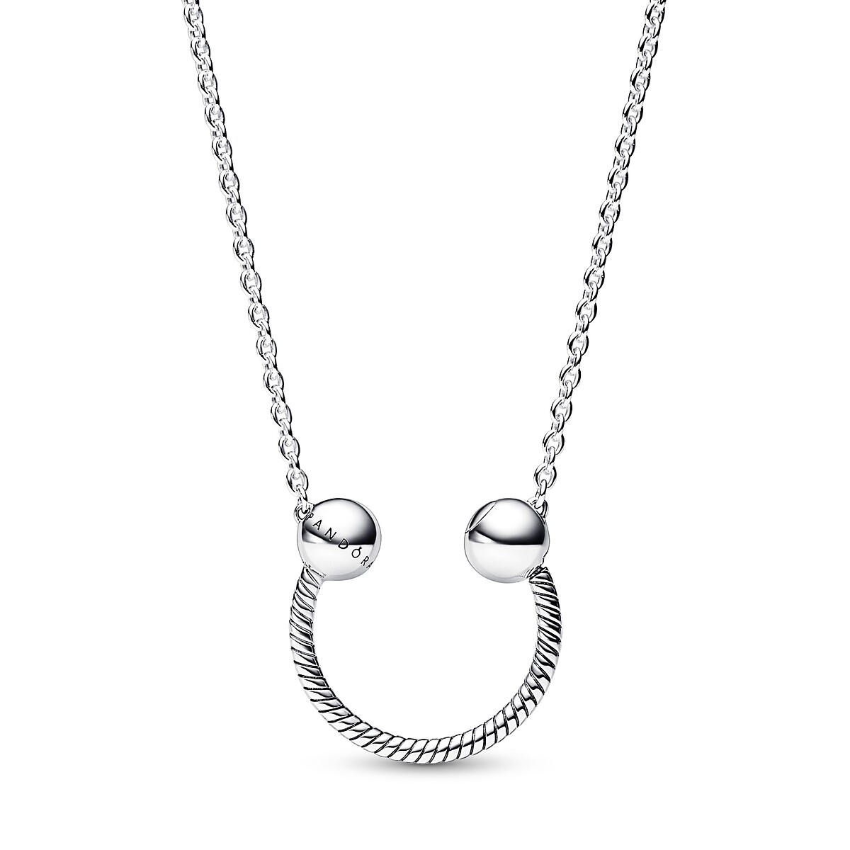 Pandora Moments馬蹄形項鏈 NT$3,680。