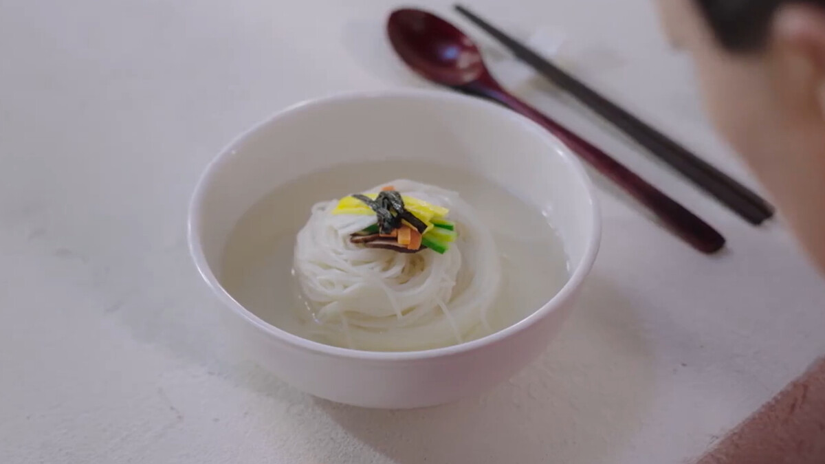 《驅魔麵館2》陽春烏龍麵療癒著網友們