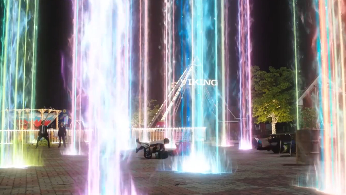 《驅魔麵館2》蘇炆能量愈來愈大了，招喚領地的同時，還讓停業的樂園全部通電大放光明！期待下一季有更多結合異能的有趣故事！