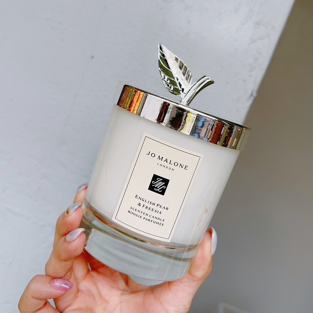 Jo Malone London英國梨與小蒼蘭工藝香氛蠟燭限定版200g，NT2,800