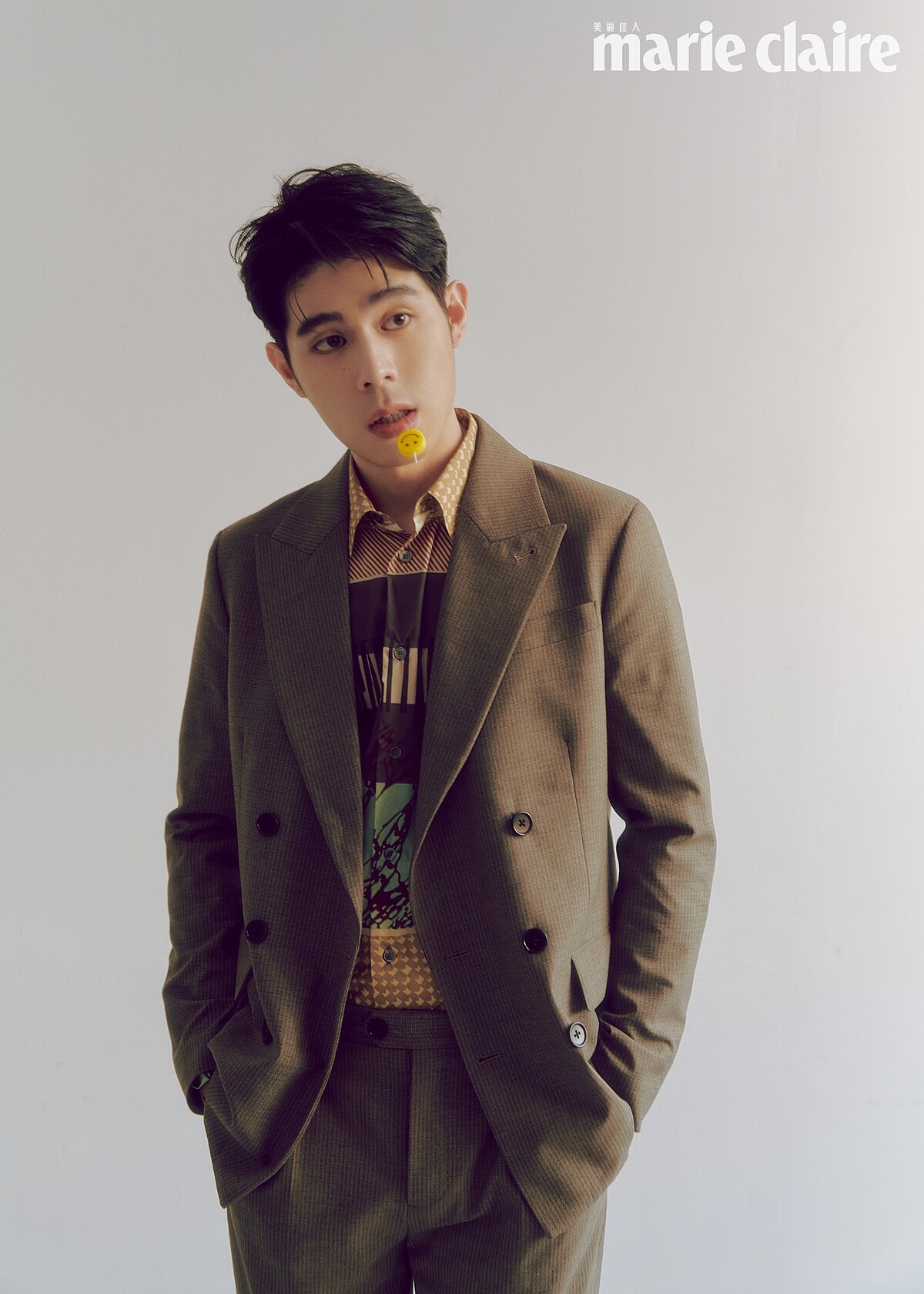 詹懷雲：格紋西裝外套、格紋西裝褲，all by Allsaints；印花襯衫，Paul Smith。