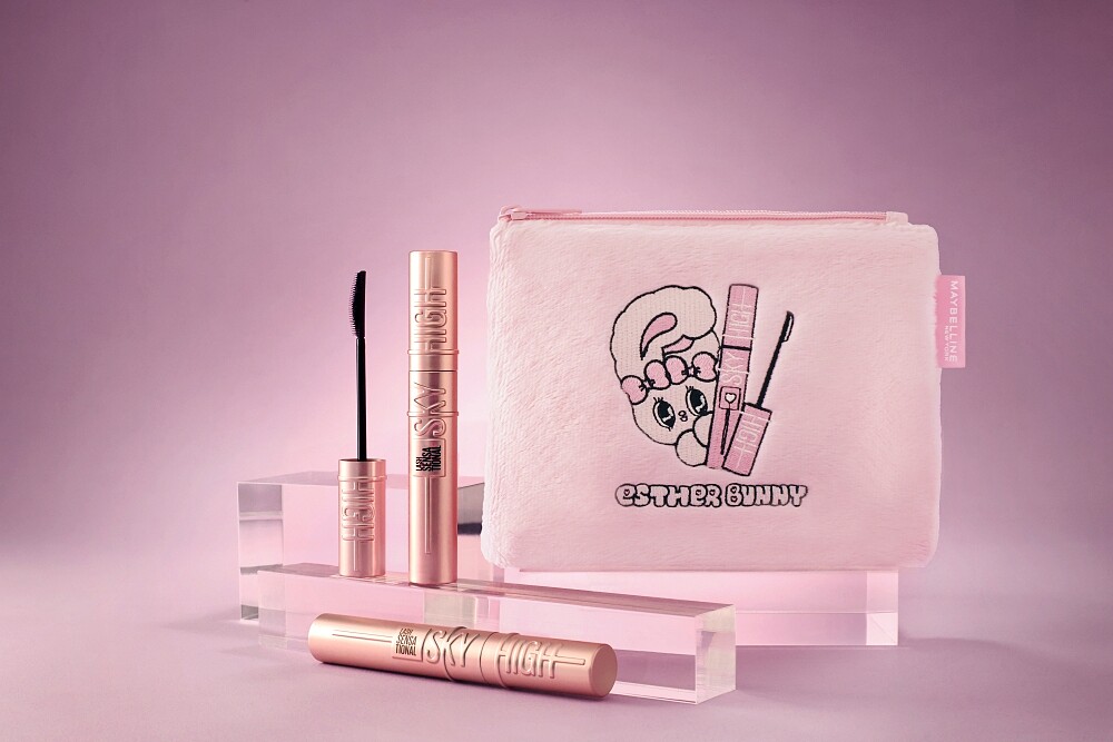 媚比琳X艾絲樂小兔聯名情境圖。