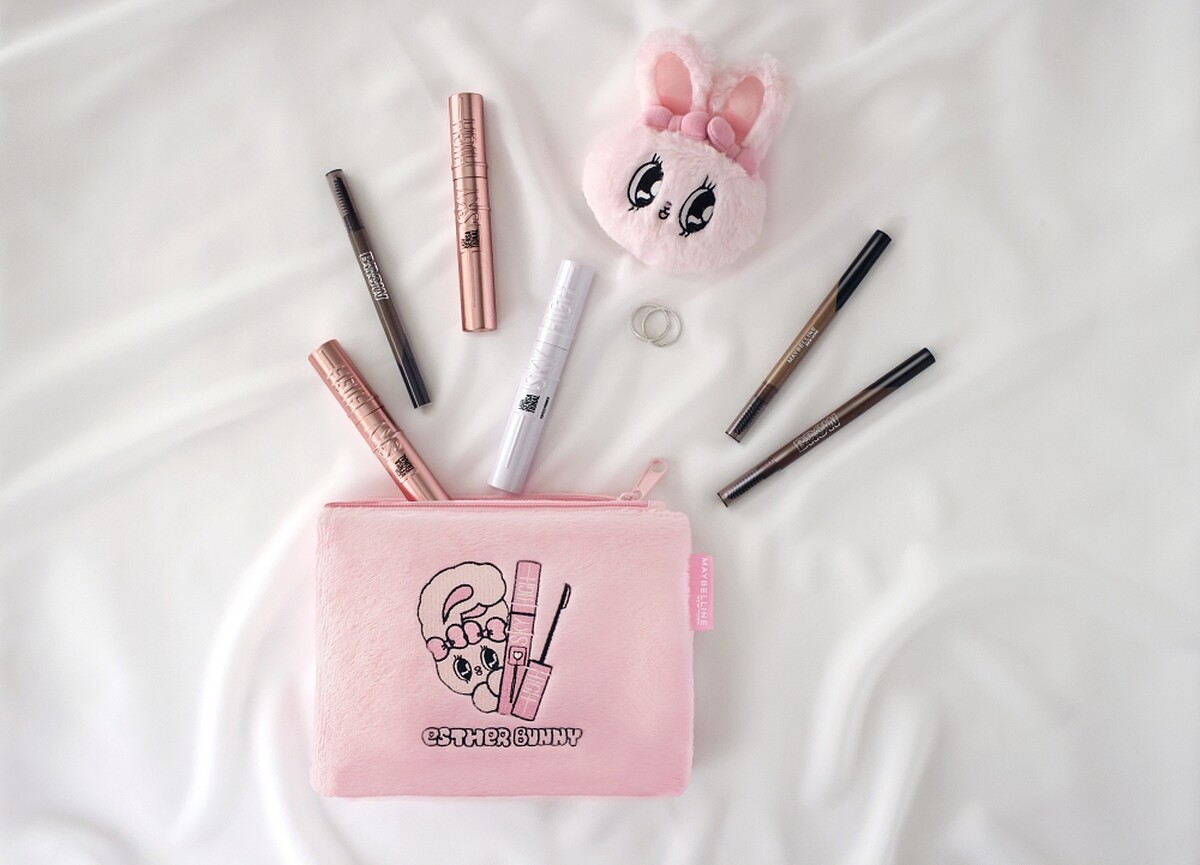 媚比琳X艾絲樂小兔聯名情境圖。