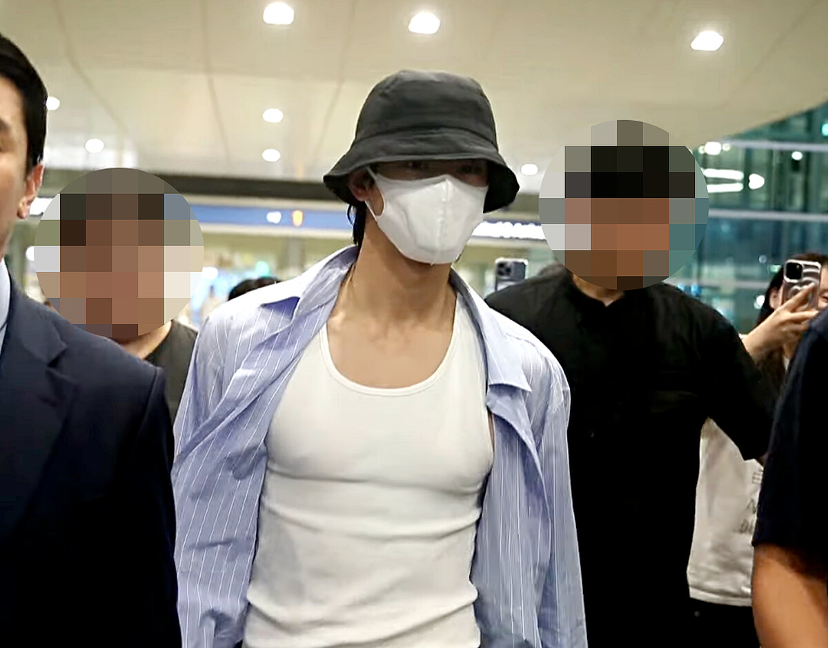 車銀優胸肌引暴動