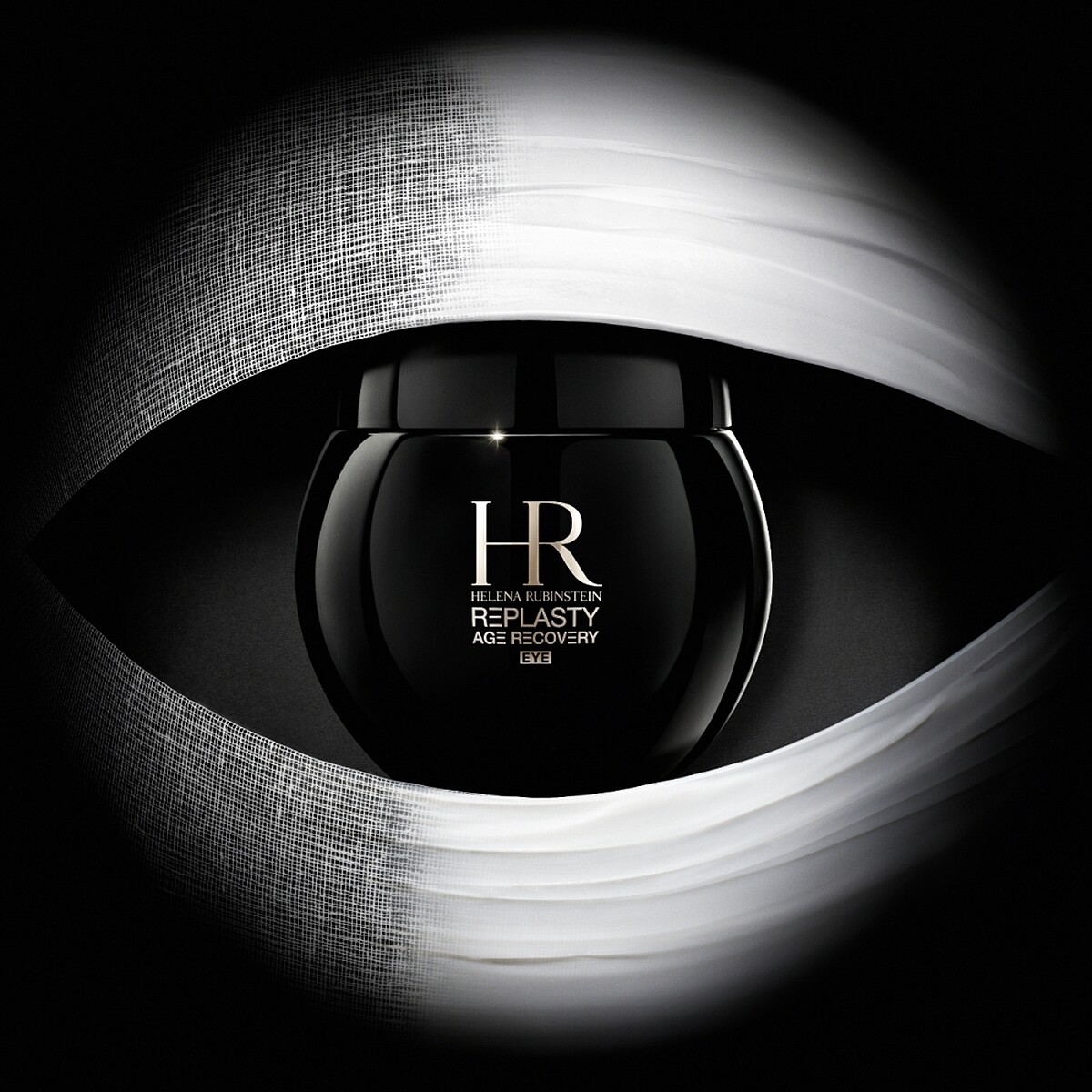 HR赫蓮娜2023年黑繃帶眼霜形象圖。