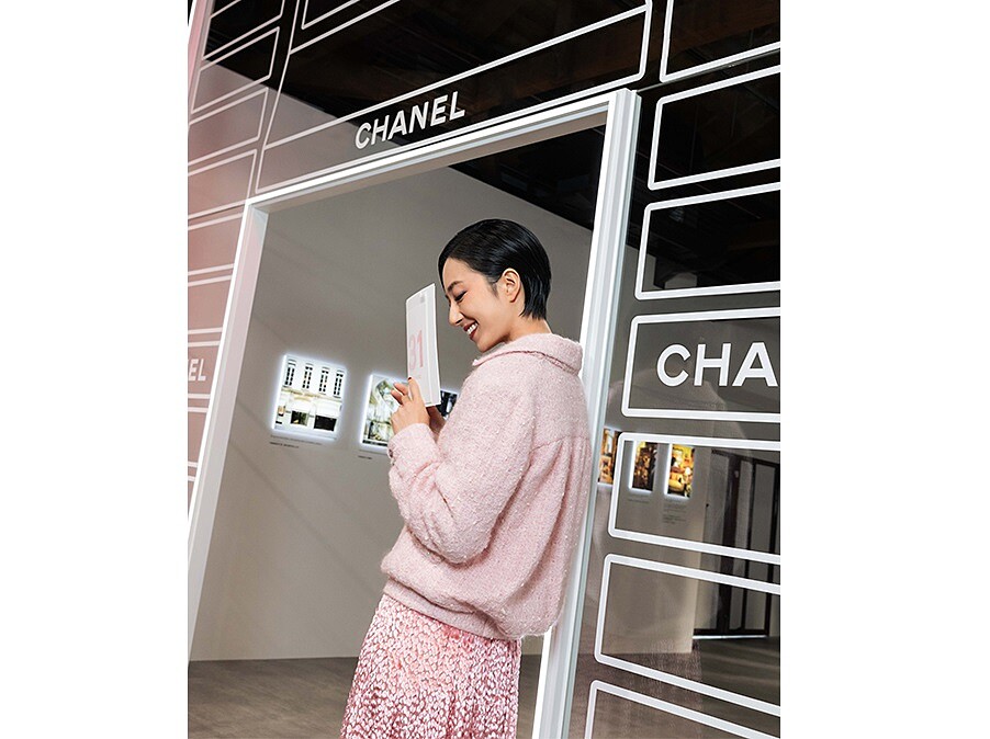 桂綸鎂於康朋街31號唇膏鑑賞活動中擦上 #10拜占庭珠寶