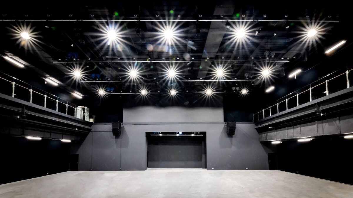 可容納500名觀眾的「黑盒子」