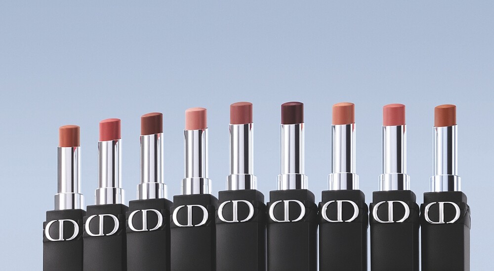 2023全新DIOR迪奧超完美持久唇膏情境圖。