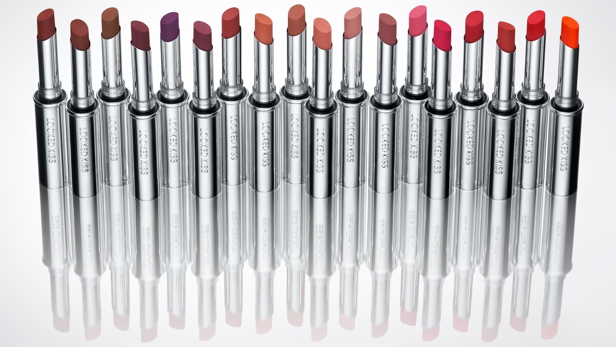 M.A.C超鎖吻霧感唇膏形象圖。