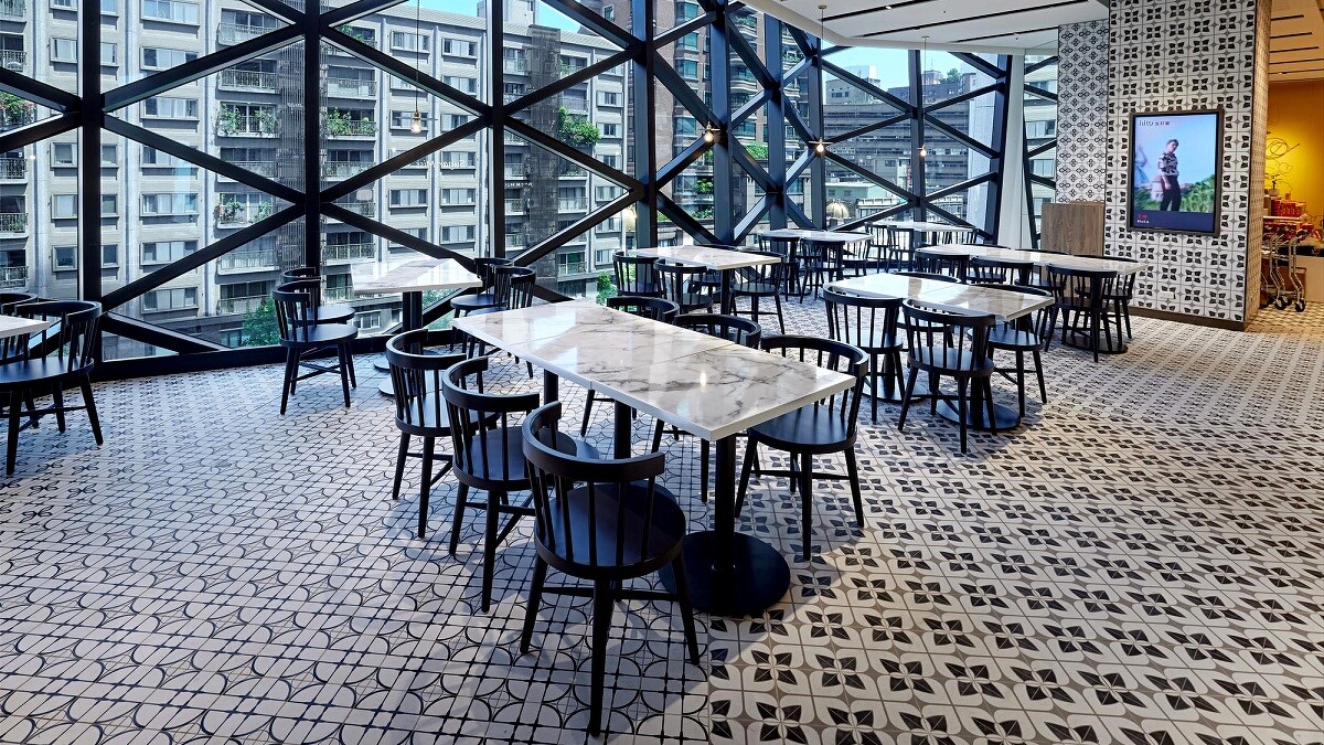 客席座位能享有絕美窗景