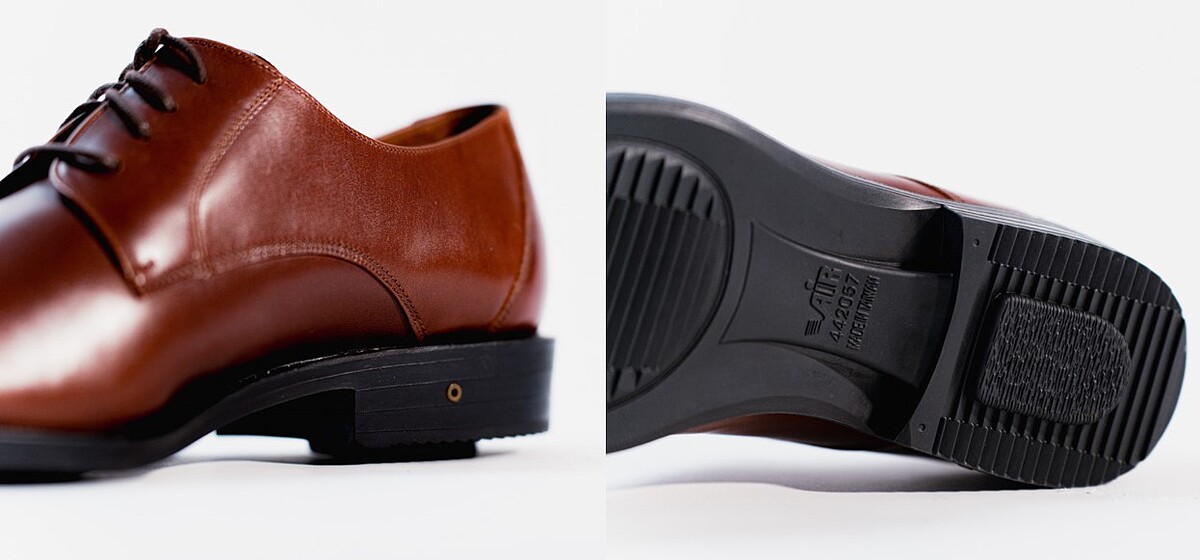 獨家專利空氣鞋大底不僅有著減壓緩震的超舒適功能,同時也具備透氣抗菌功能,讓鞋子不會有異味產生。