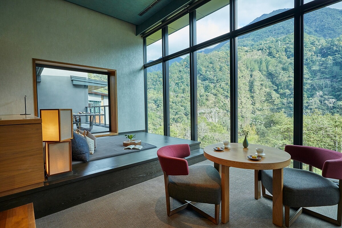 「森羅」為館內最獨特的房型，是一間擁有65坪寬闊的樓中樓。