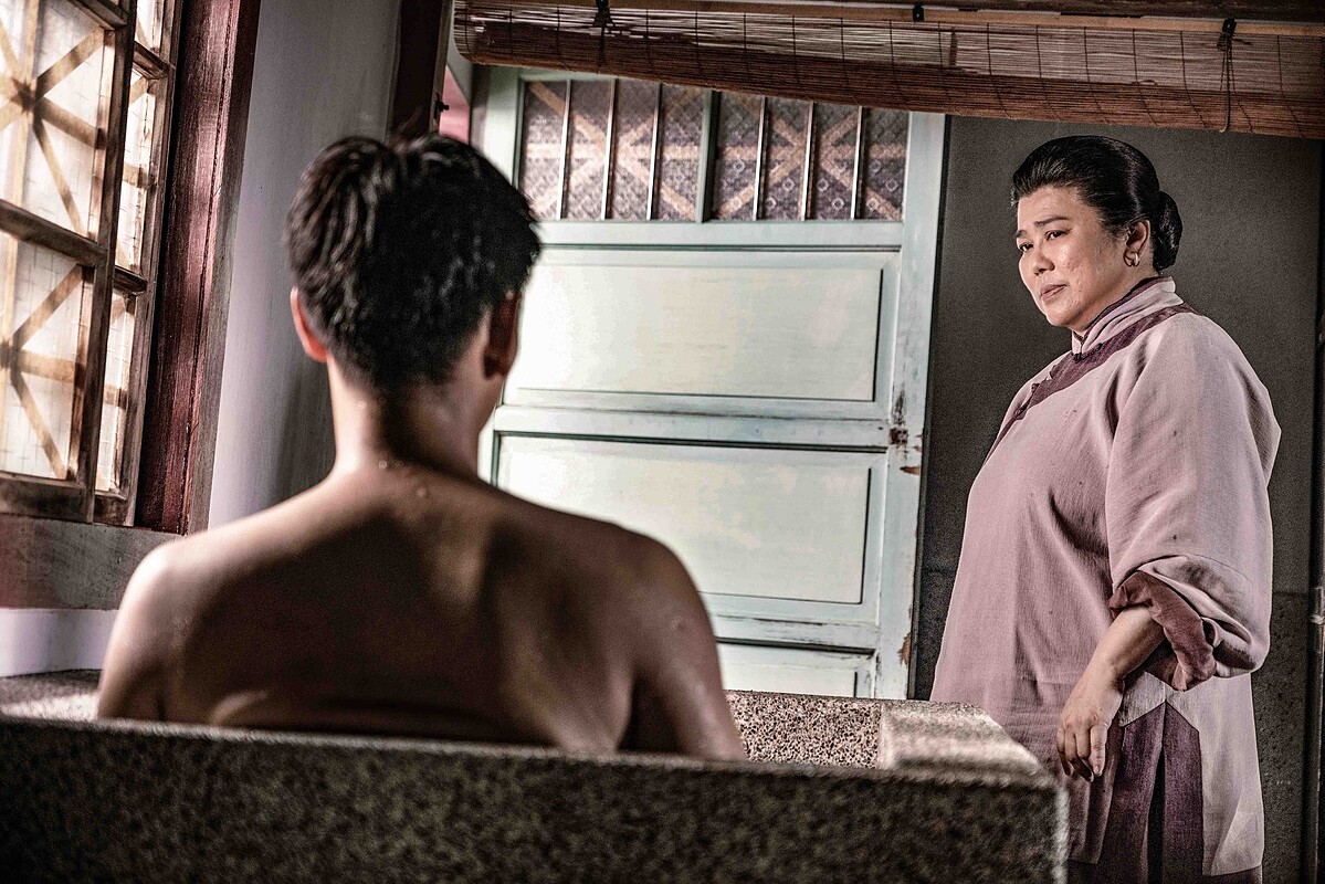 林美秀飾演大姨，為博文和阿春跨越道德藩籬的重要推手