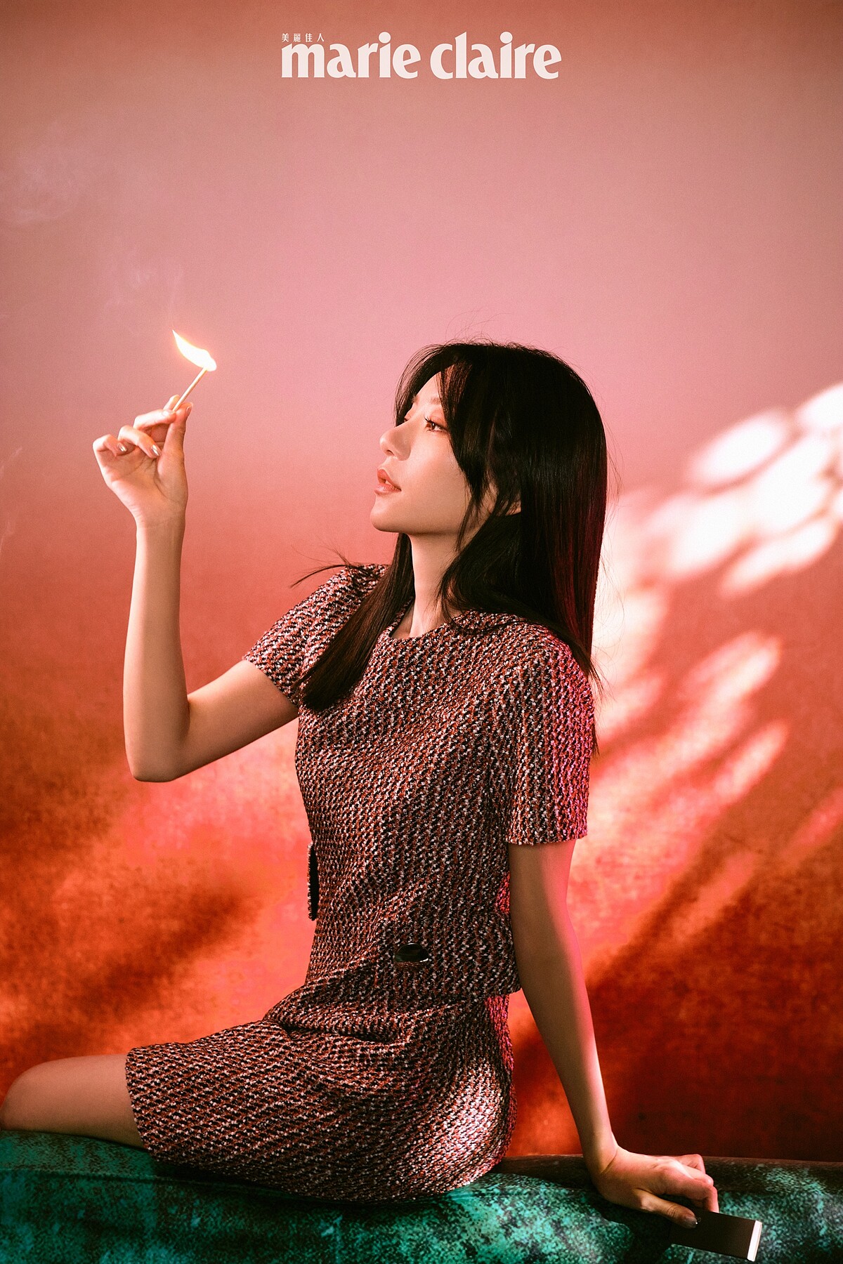 郭雪芙/紅色連身洋裝,Louis Vuitton。