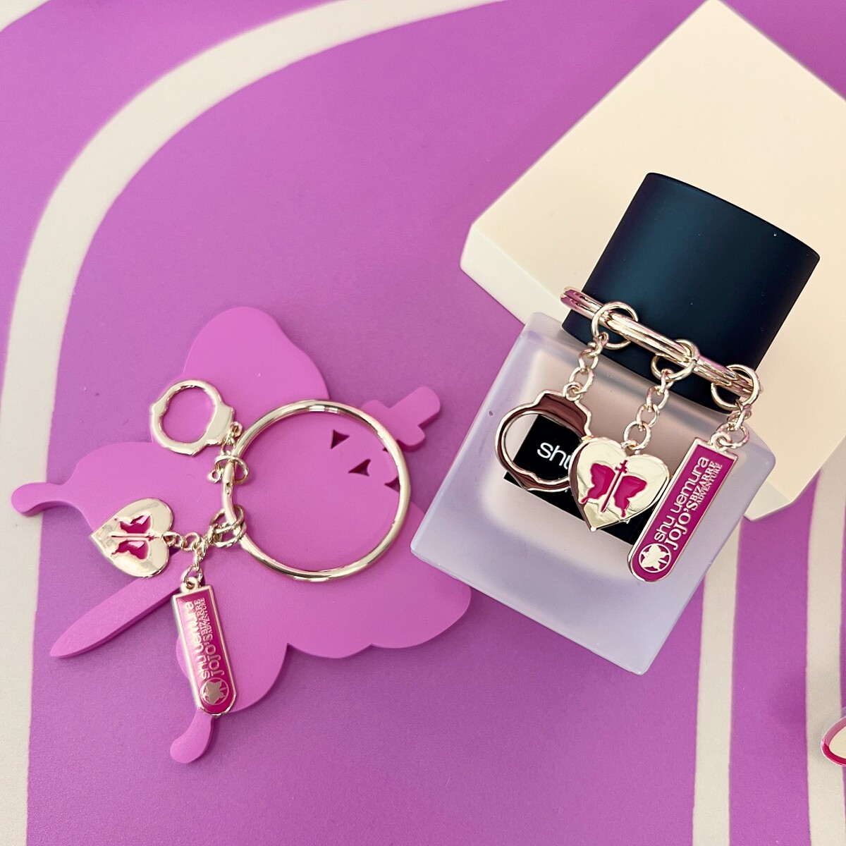 shu uemura植村秀X JOJO的奇妙冒險限量聯名彩妝周邊- JOJO無極限底妝鑰匙圈