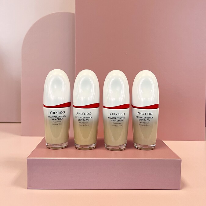 SHISEIDO資生堂國際櫃超聚光活膚精華粉底實品。