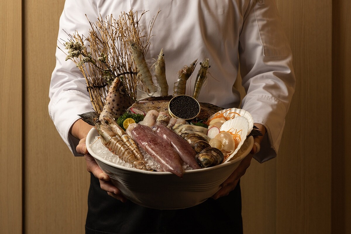 粵式鍋物湯品是「品嚐時間沉澱的藝術」，著重食材「鮮與稀」。