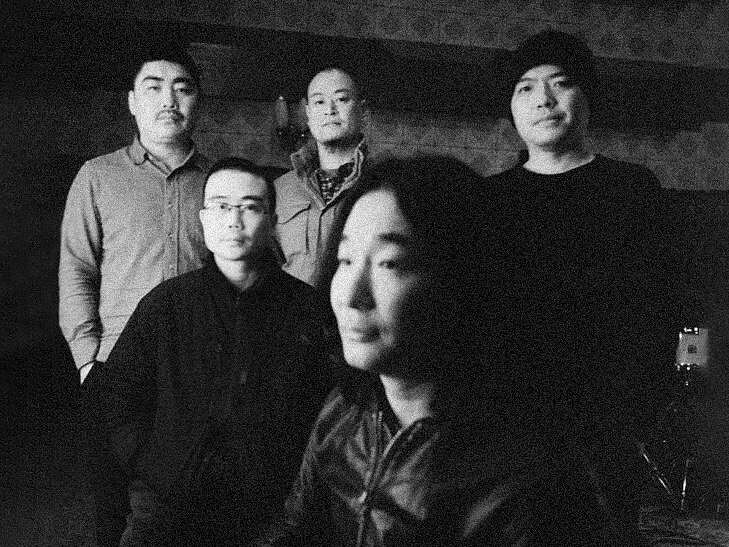 來自中國的獨立音樂樂團「萬能青年旅店」，睽違六年後將再度於台灣表演。