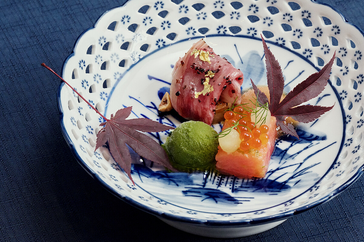 RAW有魚有肉有菜有果