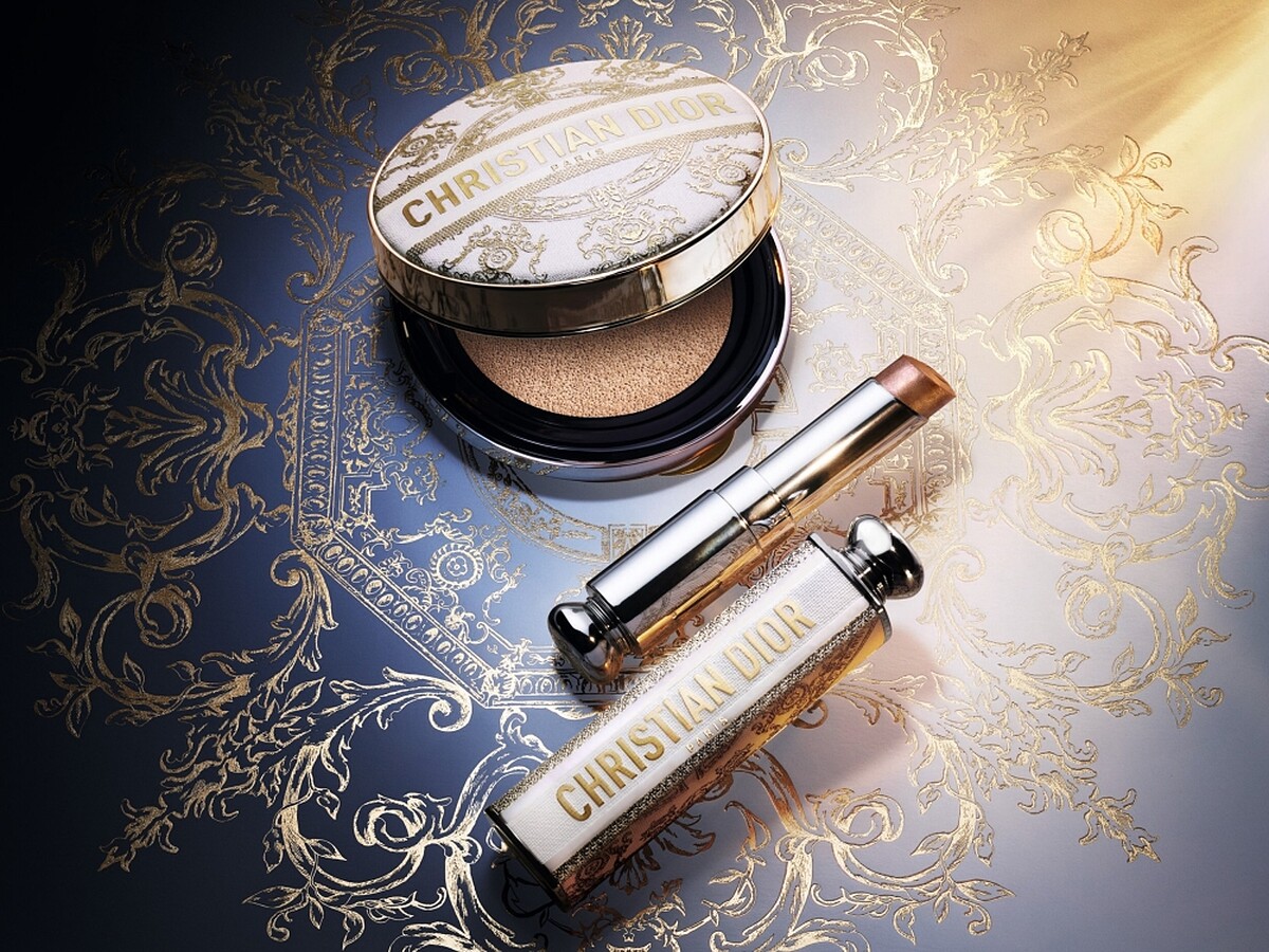 DIOR迪奧超完美氣墊外殼杜樂麗花園限量版,NT1,250。DIOR迪奧癮誘唇膏外殼杜樂麗花園限量版,NT1,100