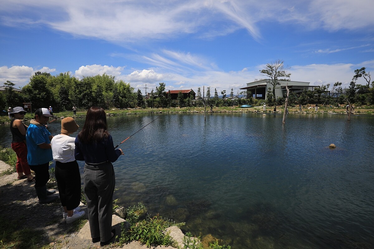 「高島之泉」釣魚公園。
