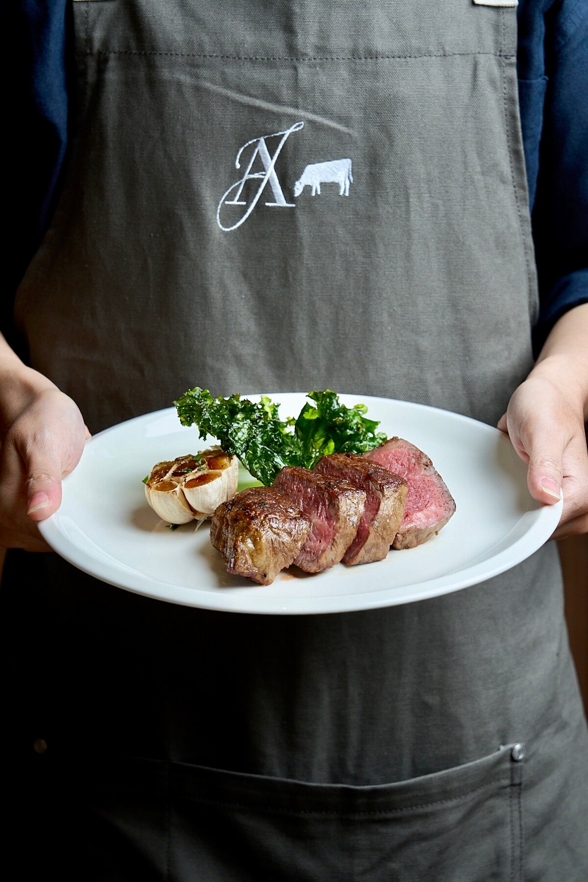 美國乾式18天熟成帶骨肋眼牛排（兩人份）。