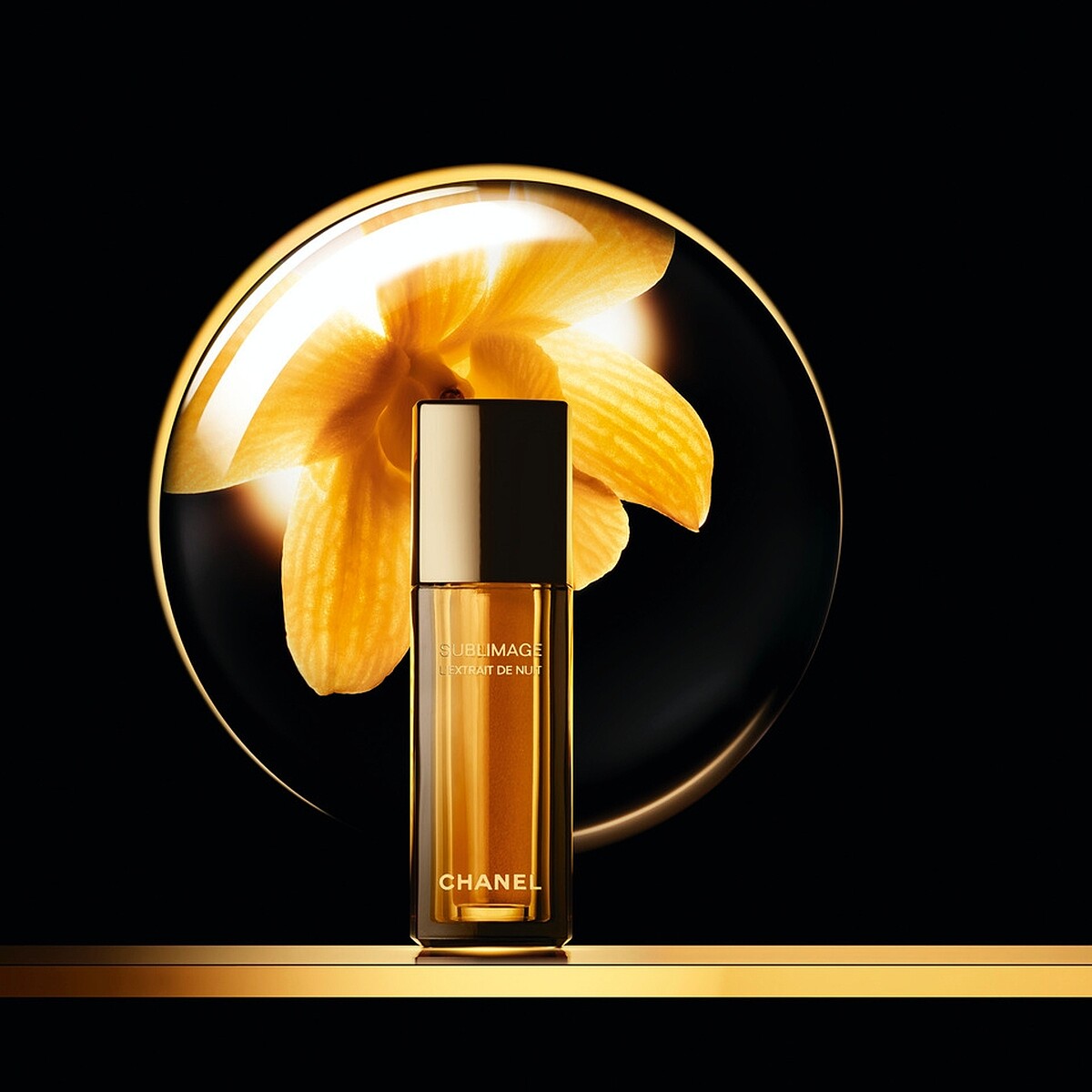 香奈兒奢華極萃時光肽金露情境圖。