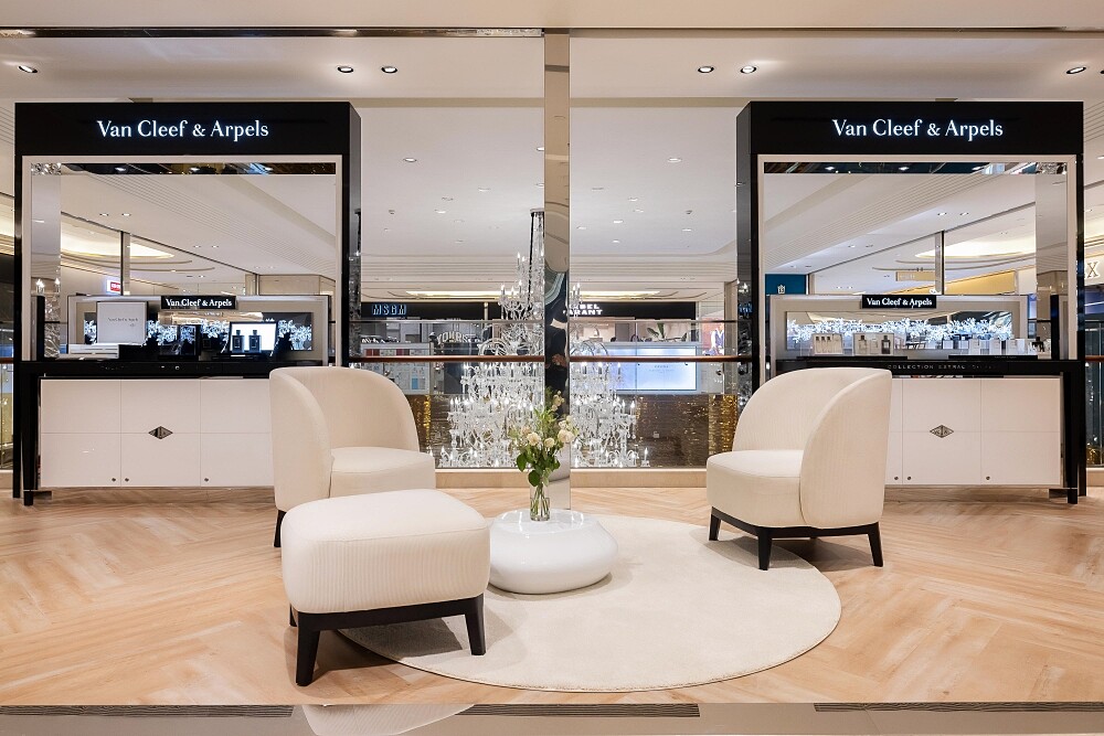 Van Cleef Arpels梵克雅寶全台首間旗艦香氛專門店沙龍鑑賞區。
